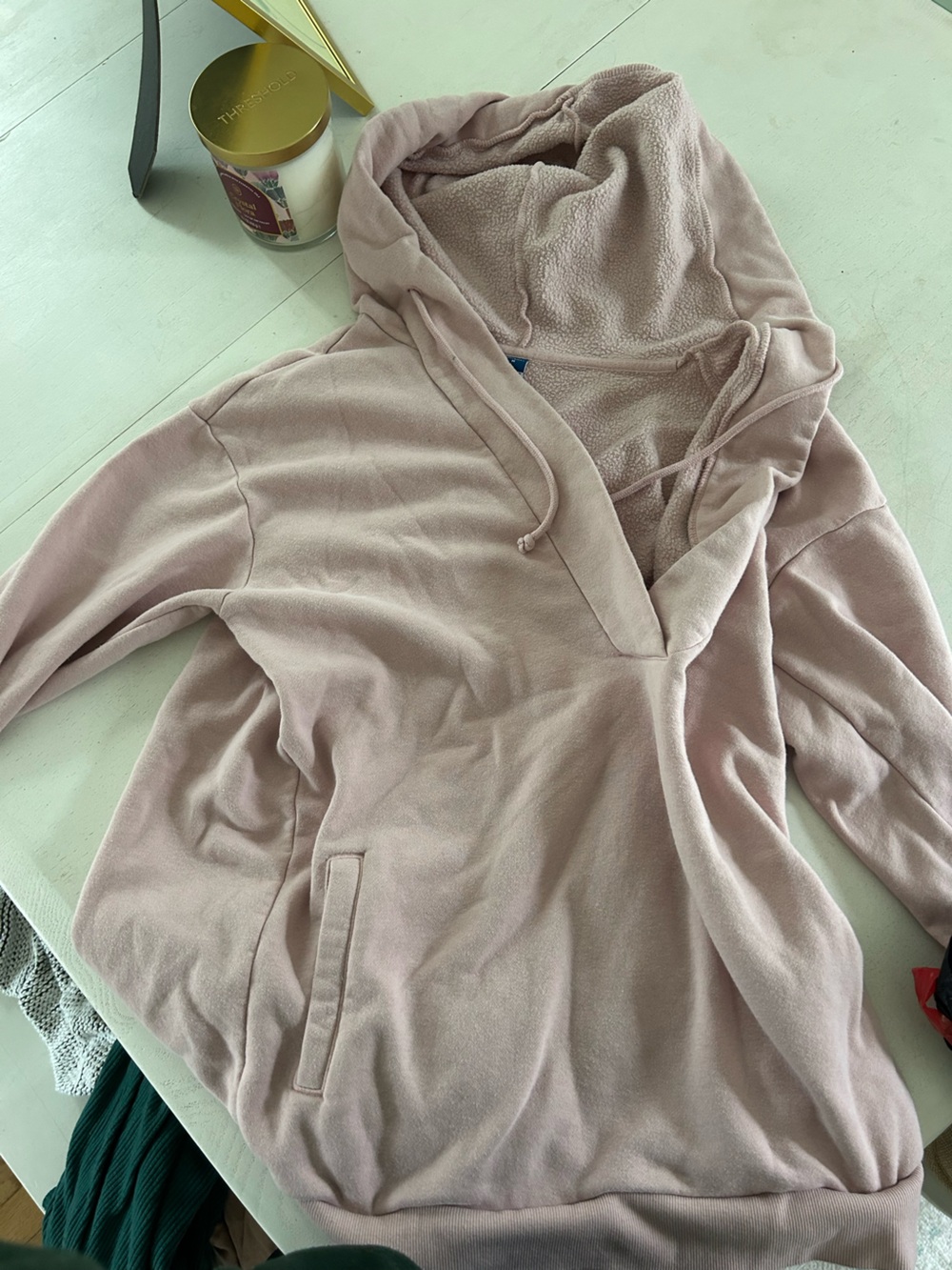 Old Navy Maternity Plush Hooded Jacket in Light Dusty Pink